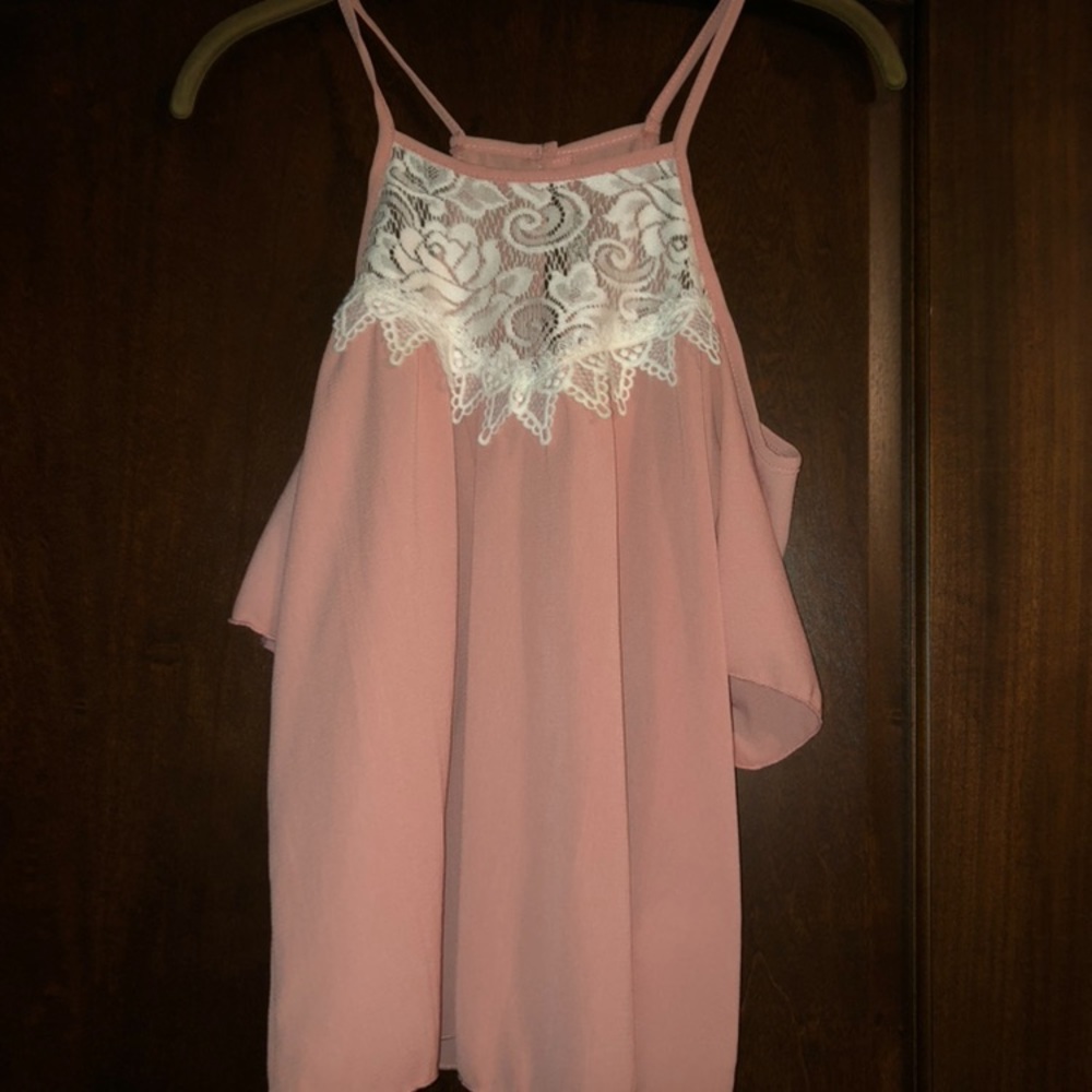 Cold shoulder top